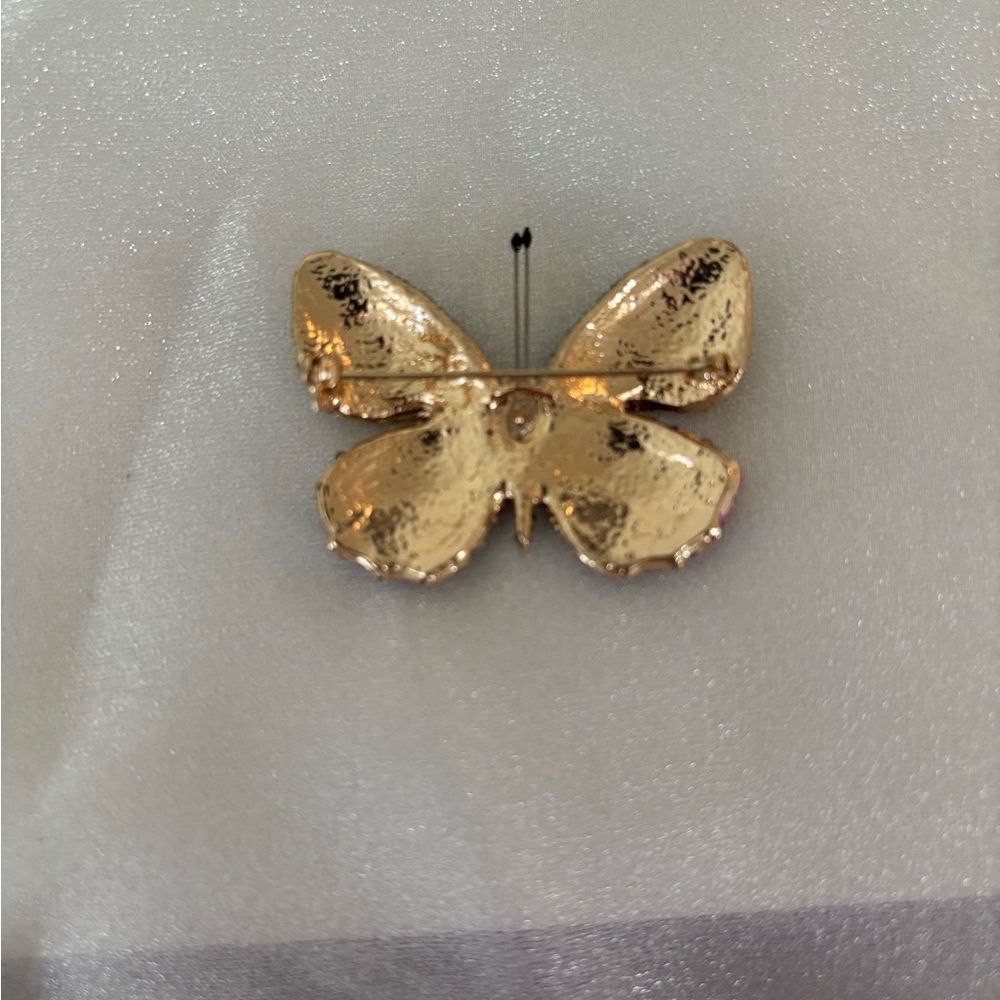 Beautiful Colorful Rhinestone Butterfly Brooch - Picture 3 of 10
